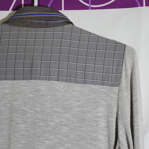 Preloved Women's Rayon/Cotton Blend Button-Up, Made In Canada - Size Medium - Picture 9 of 13